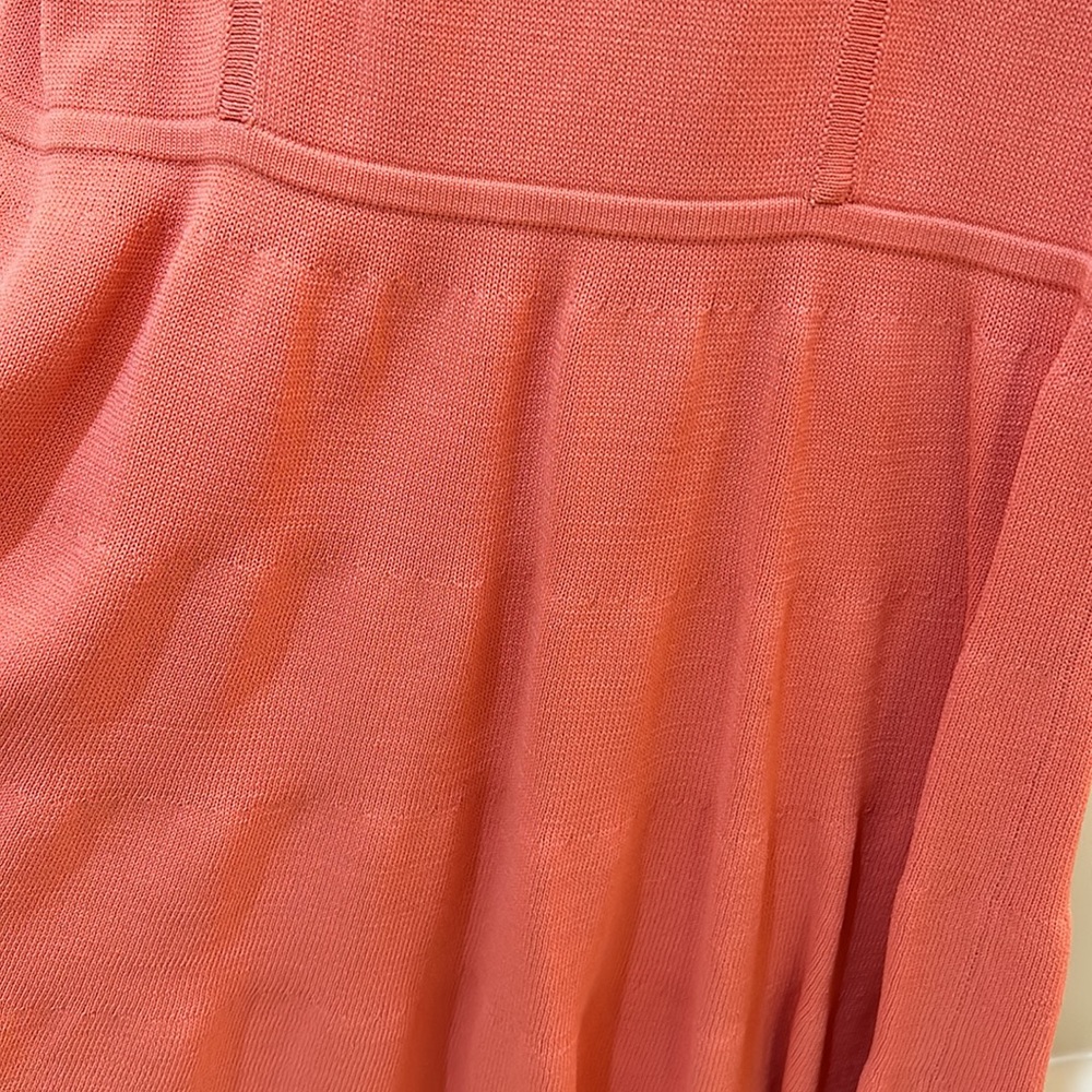 Spring dress - Picture 2 of 3